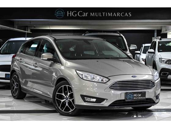 FORD FOCUS 2.0 TITANIUM 16V FLEX 4P POWERSHIFT FORD FOCUS 2.0 TITANIUM 16V FLEX 4P POWERSHIFT